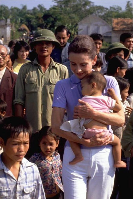 UNICEF, Vietnam, 1990